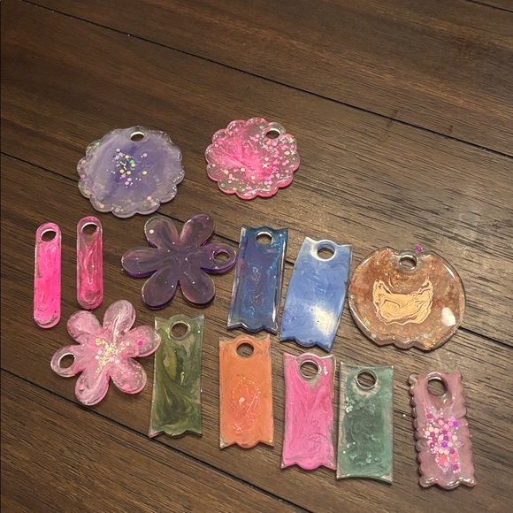 Givvy Random - Picture 10 of 14